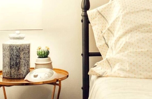 Melrose Condo | Garth - The Dance - Free Parking