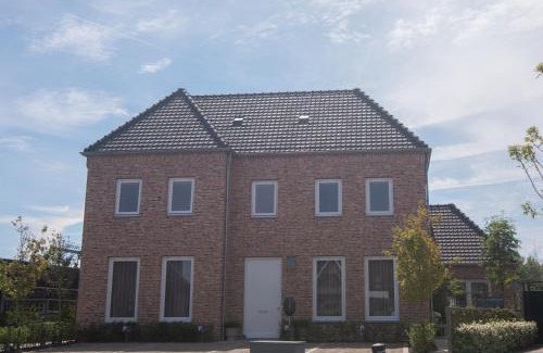 Domburg Apartment | Gastenkamer 'Villa Mondriaan' Domburg KA02