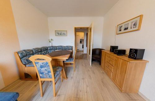 Horumersiel Apartment | Gasthaus Deichkieker - Wo die Nordsee dich umarmt und Erholung beginnt