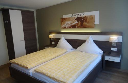 Bernkastel House | Gasthaus Huwer