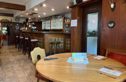 Schillingen Hotel | Gasthaus Metzgerei Pension Maßem