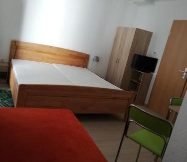 Hatzenport Hotel | Gasthaus Zur Traube