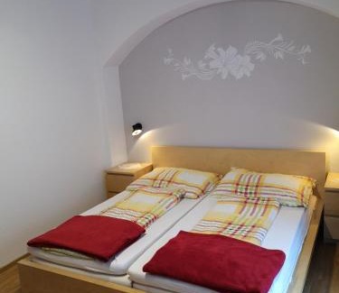 Moosburg House | Gasthof Liebetegger