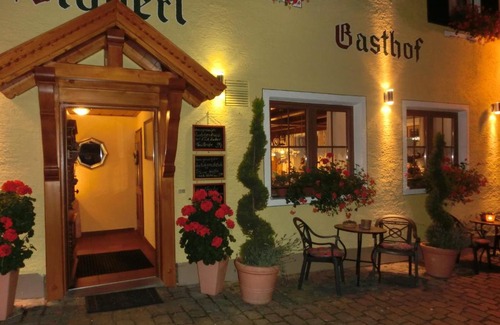 Lam Hotel | Gasthof Metzgerei Stöberl