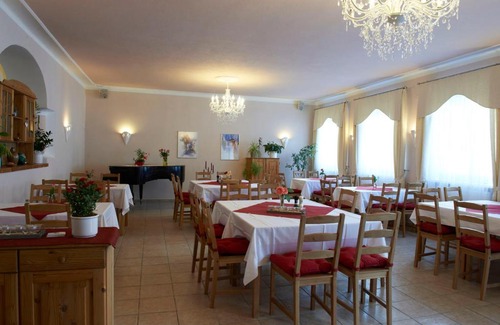 Guessing House | Gasthof Silberner Hirsch