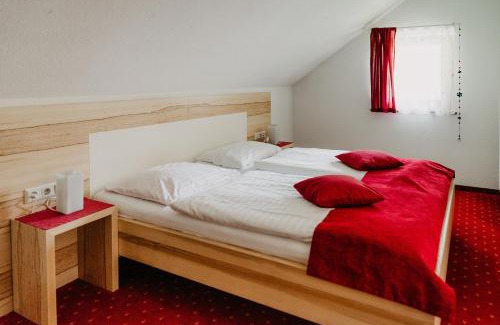 Zedlitzdorf Hotel | Gasthof Wunder