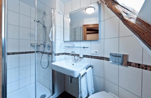 Sommerach House | Gasthof zum Schwan