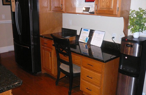 Sevierville House | GATED 5 ACRE PRIVATE LAKEFRONT HOME-THEATER ROOM, GAMES ROOM, HOT TUB, BOAT DOCK
