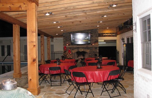 Murray Hill House | GATED 5 BR HOUSE ON 3 ACRES 2.5 MILES FROM MASTERS GOLF TOURNAMENT