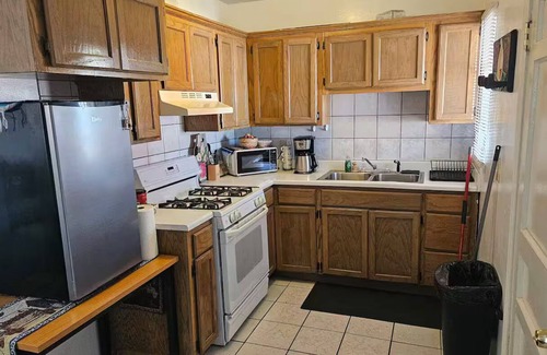 Biggs Field House | GatedHome/2Brm/1bth/CieloVista/Epcc/DelSolHospi/i10/AffordableStays