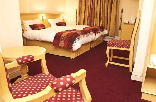 Newport Hotel | Gateway Hotel