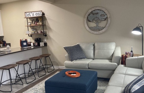 Auburn Condo | Gateway to Auburn: Book basketball, Spring Football, Grad and Camp War Eagle now