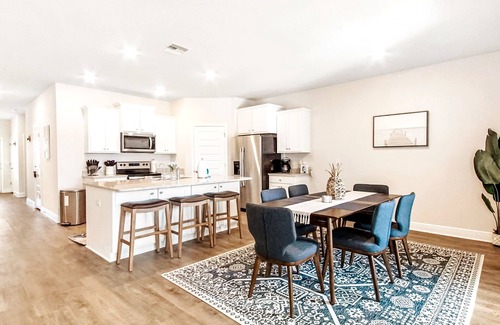 Upper Grand Lagoon House | Gateway to PCB with all King Beds Mins from Breaches and & More!