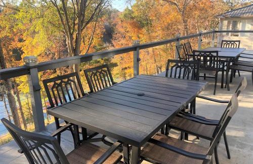 Cullman House | Gathering Place Big, with Dock, Fiber, and Tankless WH