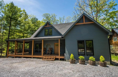 Oakland House | Gathering Place