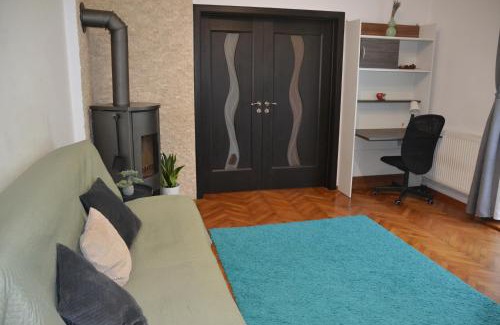 Tractorul Apartment | Gavri's Relaxing Place