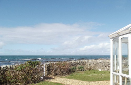Bellochantuy Cottage | A detached cottage with views across to Gigha and the Paps of Jura.