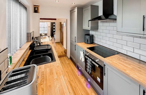 Hopton Cottage | Created to be the best holiday home.