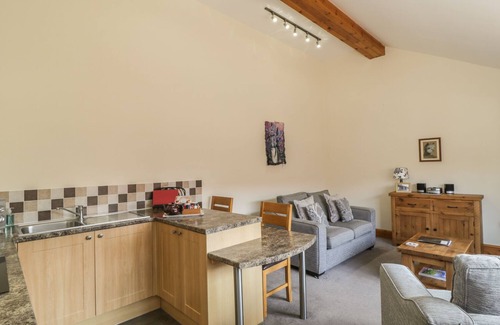 Thirsk Cottage | KITCHEN COTTAGE, romantic, with a garden in Thirsk