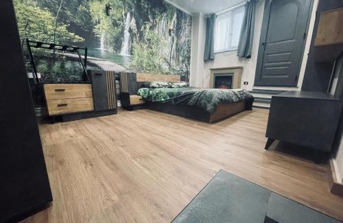 Randazzo Apartment | GD Luxury Suite