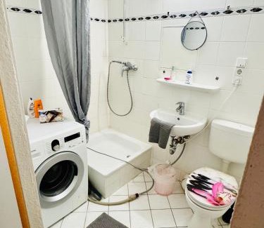 Prenzlauer Berg Apartment | GDR Flat with Rooftop Terrace Zingster Str