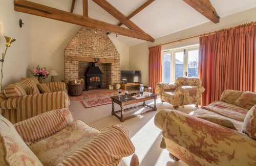 Hunstanton House | Geddings Farm Barn