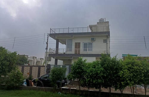 Vrindavan Villa | Geeta Villa Vrindavan