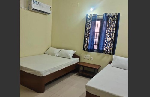 Kanchipuram Hotel | Geetha Residency