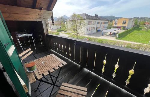 Ainring Apartment | Gemütliche Dachgeschosswohnung mit Balkon