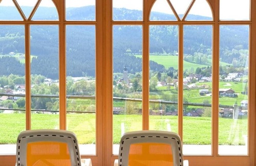 Blachendorf Apartment | Gemütliche Ferienwohnung für 2-6 Personen (70 qm) mit Sonnenterrasse