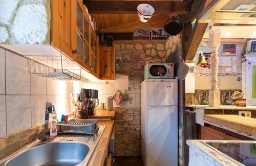Wismar Apartment | Gemütliche Ferienwohnung in Wismar mit Holzofen
