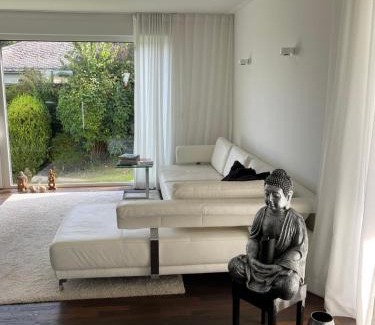 Taunusstein Villa | Gemütliche Villa am Waldrand in Taunusstein