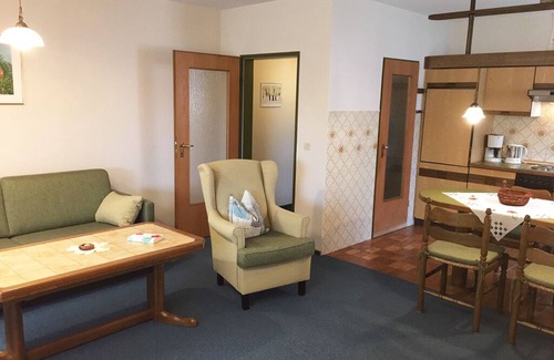Bad Birnbach Apartment | Gemütliches Feriendomizil (60qm) mit Balkon und kostenfreiem W-Lan