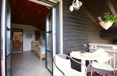 Kammersdorf Apartment | Gemütliches Feriendomizil (50qm) mit Balkon und Blick über Bayerischen Wald