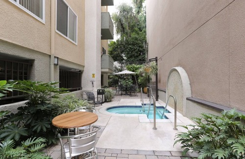 Beverly Grove Apartment | Generous Beverly Hills 1BR, nr Century City, by Blueground
