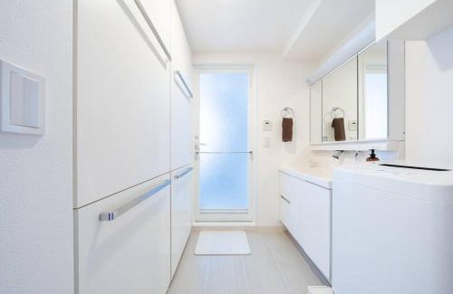 Ota Apartment | Generous Forest 301