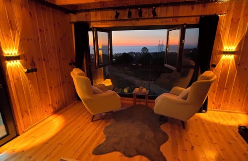 Zeytinlik House | geniş teraslı doğanın kalbinde şehire yakın bungalow