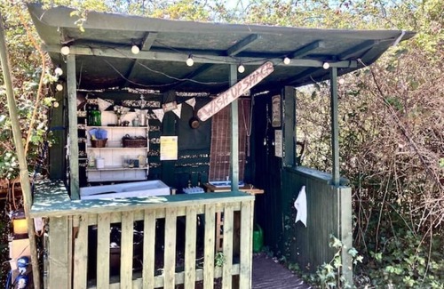 Emsworth Apartment | 'Genoa' a luxurious yurt with sea & harbour views