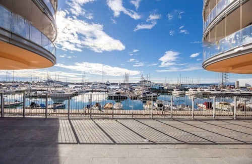Genoa Apartment | GENOA East Water Front (Available 4 Guests) CIN IT010025D3ML7RVVZL