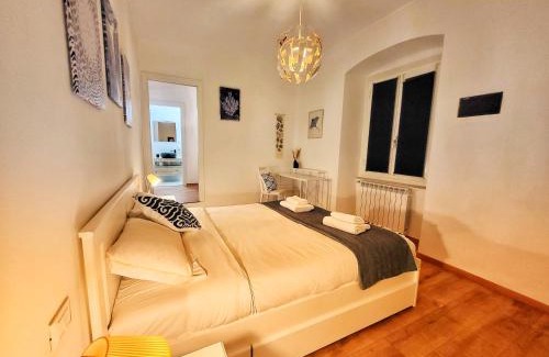 Nervi Apartment | Genova Nervi - 5 minuti dal porticciolo e alla Passeggiata Anita Garibaldi - Vicino alla Fermata dell'Autobus e la Stazione Ferroviaria