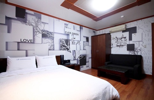Okpo-dong Hotel | Geojedo Okpo Evergreen