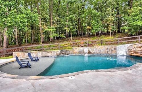 Flowery Branch House | Georgia Lakeside Getaway with Private Pool