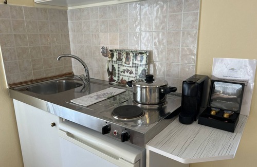 Katapola Hotel | Georgia Studios