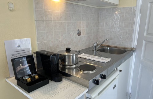 Katapola Hotel | Georgia Studios