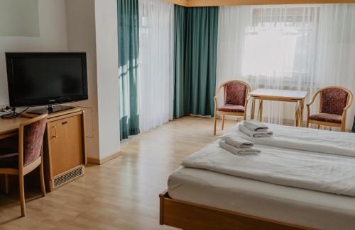 Podersdorf am See Hotel | Georgshof