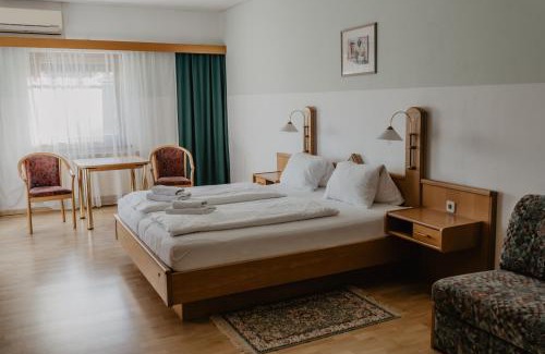 Podersdorf am See Hotel | Georgshof