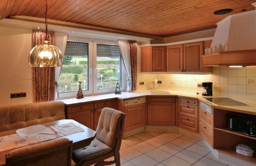 Assinghausen Apartment | Geräumige Ferienwohnung im Sauerland