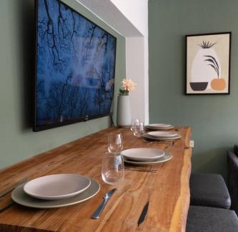 Dueren Apartment | Geräumiges City-Wohnen in Düren