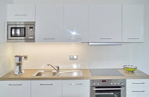 Ostseebad Boltenhagen Apartment | Geschmackvolles Apartment mit Balkon und Tollem Wellnessbereich mit Pool im Haus