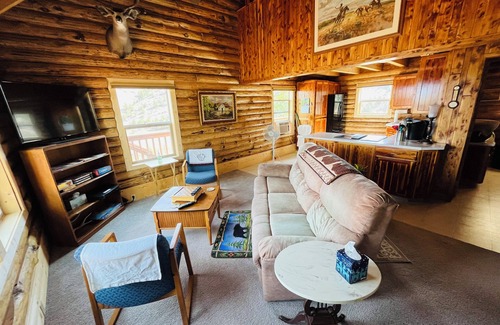 Wheeler County Cabin | Get Back to Nature - A Peaceful Cabin Retreat Where Stars Shine Bright!
